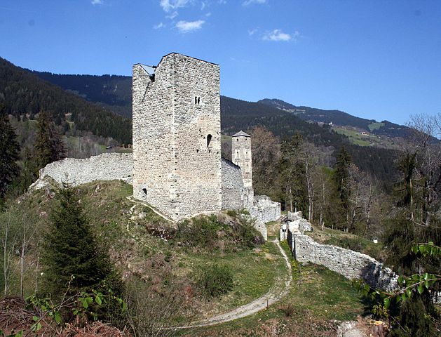 Bergfried i Graubünden